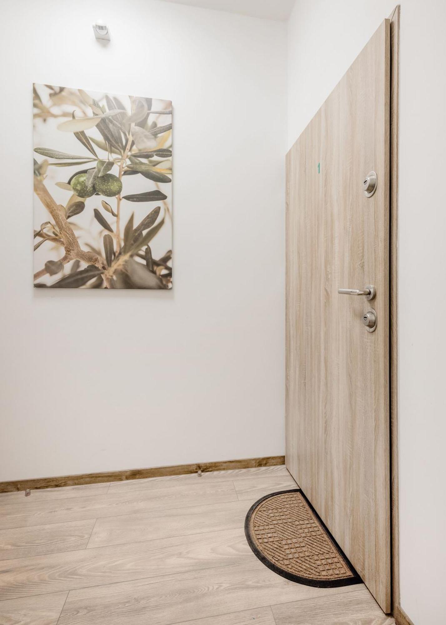 Elemental Retreats - Wood & Water Studios Budapest Luaran gambar
