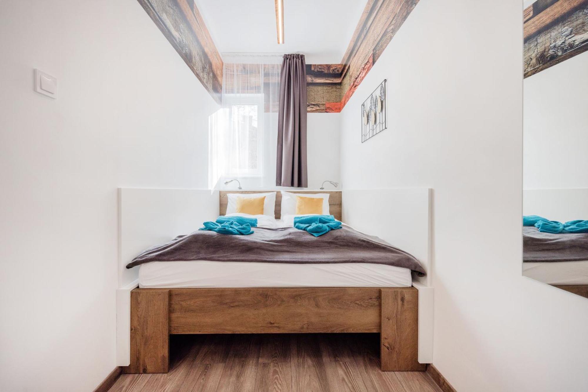 Elemental Retreats - Wood & Water Studios Budapest Luaran gambar