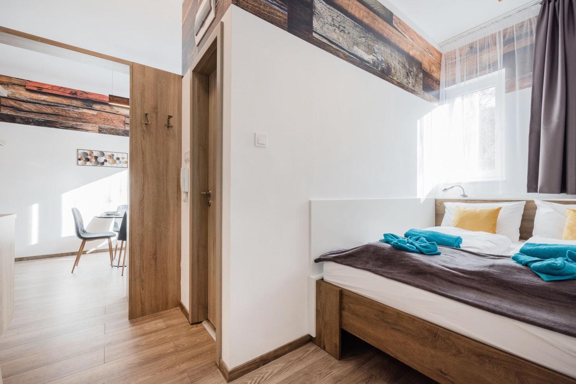 Elemental Retreats - Wood & Water Studios Budapest Luaran gambar