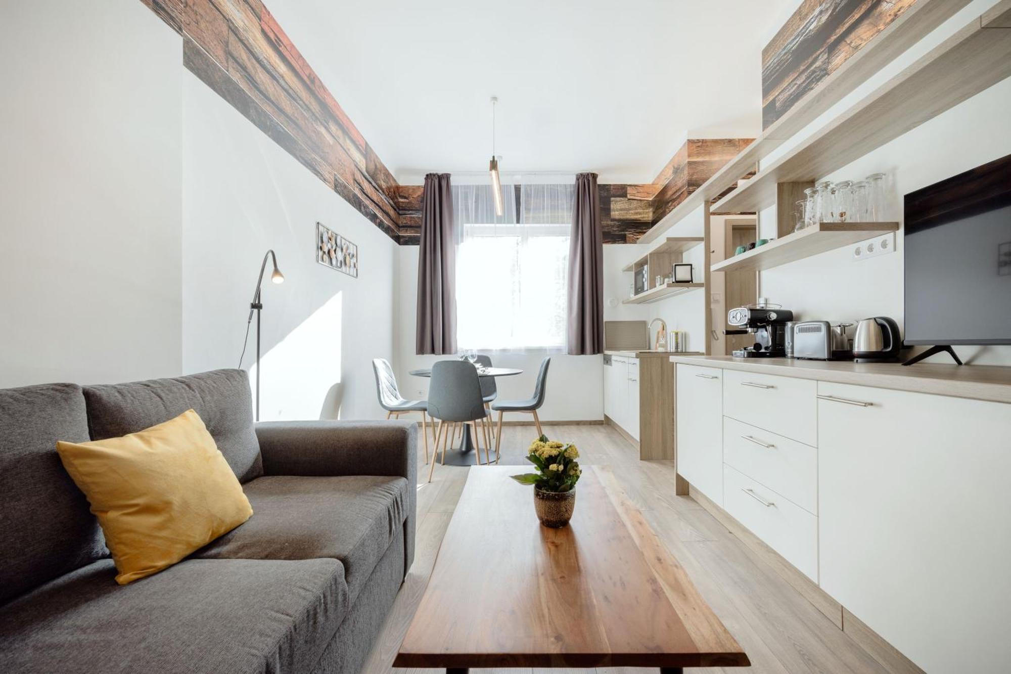 Elemental Retreats - Wood & Water Studios Budapest Luaran gambar