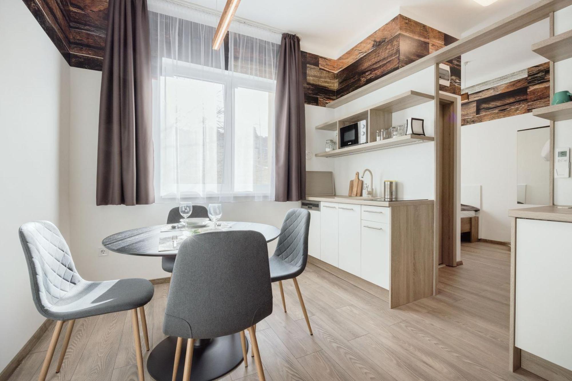 Elemental Retreats - Wood & Water Studios Budapest Luaran gambar