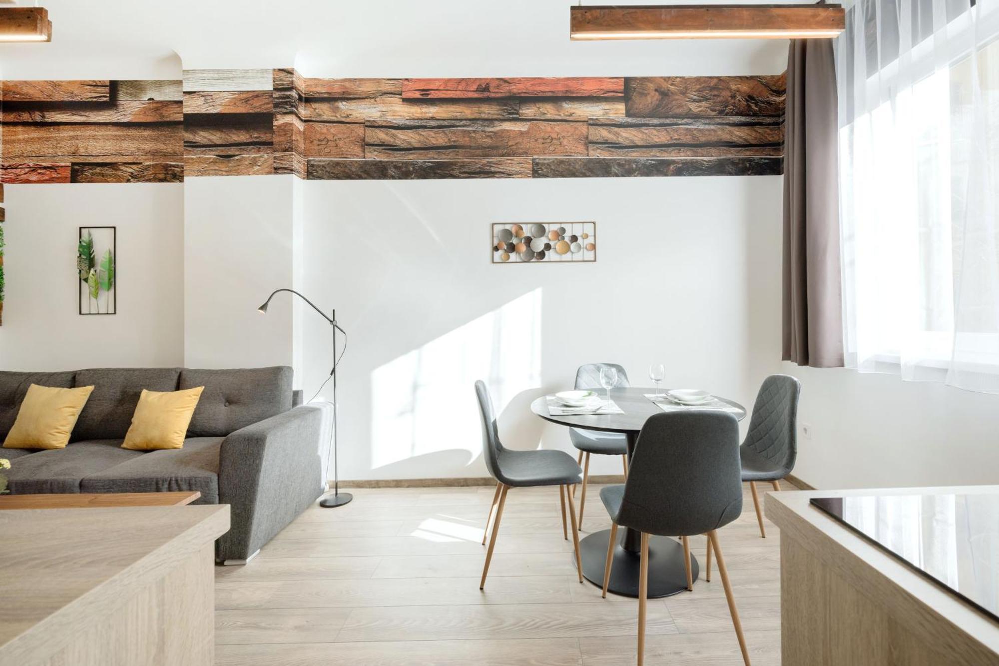 Elemental Retreats - Wood & Water Studios Budapest Luaran gambar