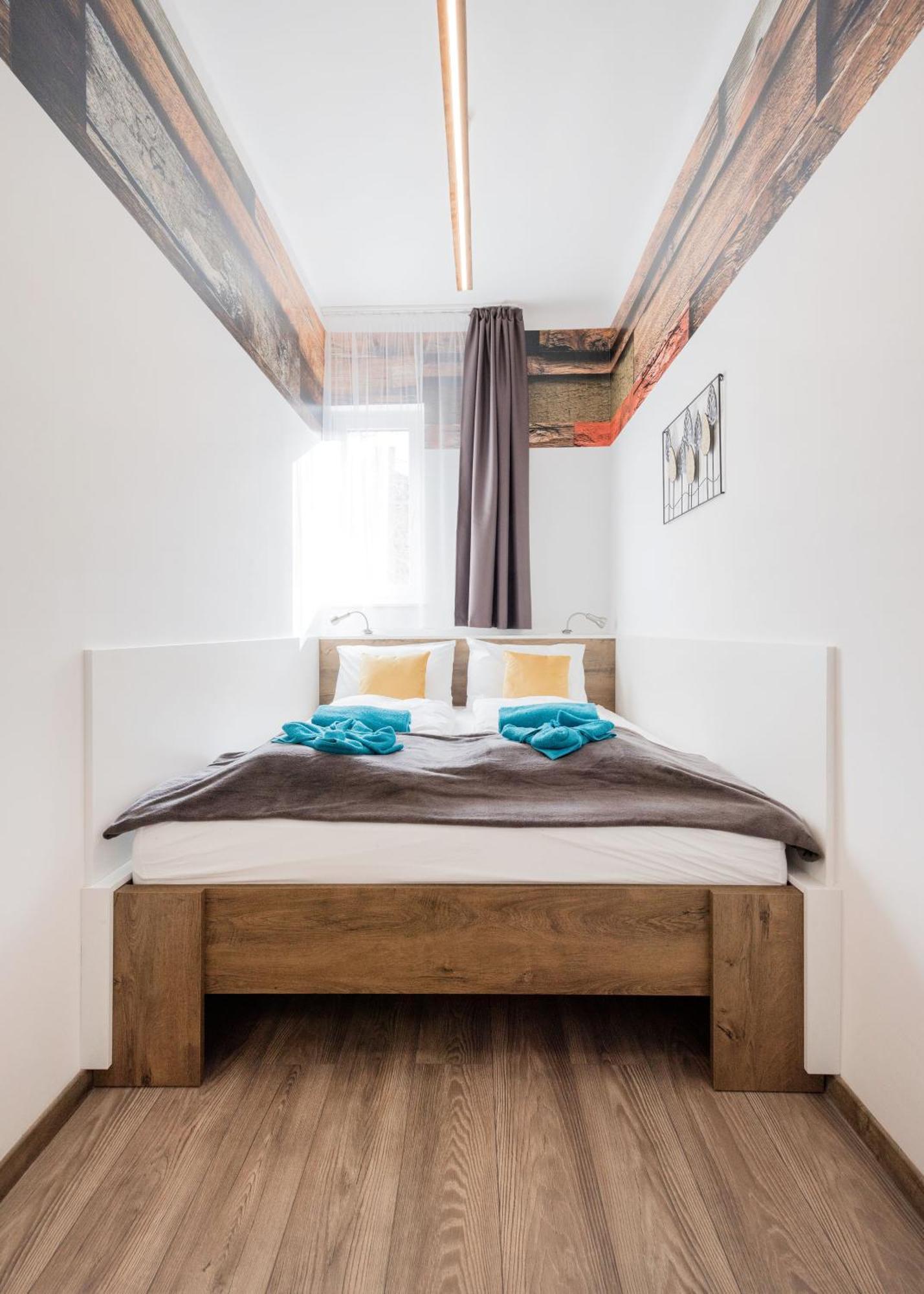 Elemental Retreats - Wood & Water Studios Budapest Luaran gambar